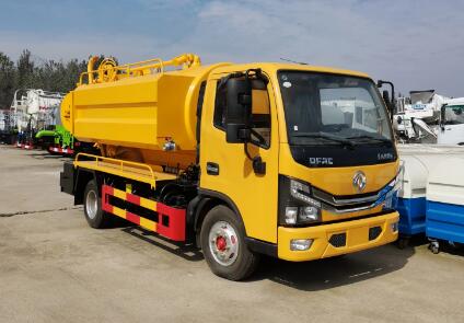 東風小多利卡清洗吸污車